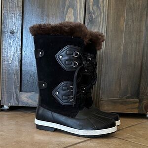 NEW-Women's Black Winter Boots with Brown Faux Fur